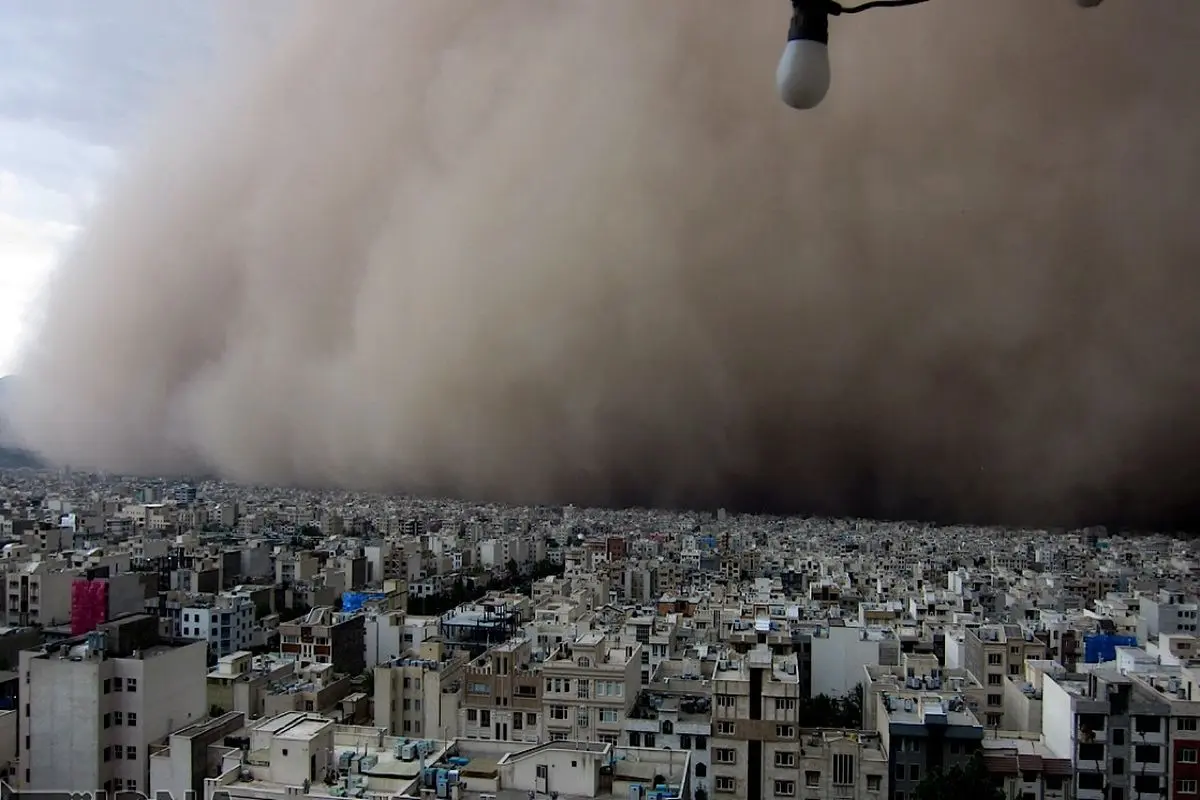 افزایش تعداد مصدومان طوفان تهران به ۲۹ نفر