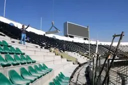 بازسازی استادیوم آزادی به کجا رسید؟