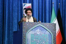 Cleric calls on Arab states to cut ties, oil sale to Zionists