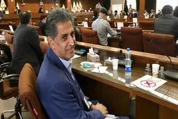 رییس فدراسیون شطرنج: کمک کنیم خادم‌الشریعه برگردد