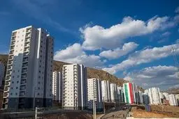کیهان: دلیل عدم تحقق وعده رئیسی برای ساخت ۴ میلیون مسکن این است که بانک‌ها به پرداخت تسهیلات آن تمایل نشان نمی‌دهند


