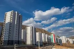 کیهان: دلیل عدم تحقق وعده رئیسی برای ساخت ۴ میلیون مسکن این است که بانک‌ها به پرداخت تسهیلات آن تمایل نشان نمی‌دهند

