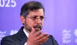 خطیب زاده: احتمالا قالیباف ریاست هیات ایران در مذاکرات را بر عهده بگیرد/ رهبر ایران در سلامت کامل هستند