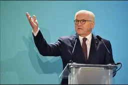 German President dissolves parliament, calls early election
