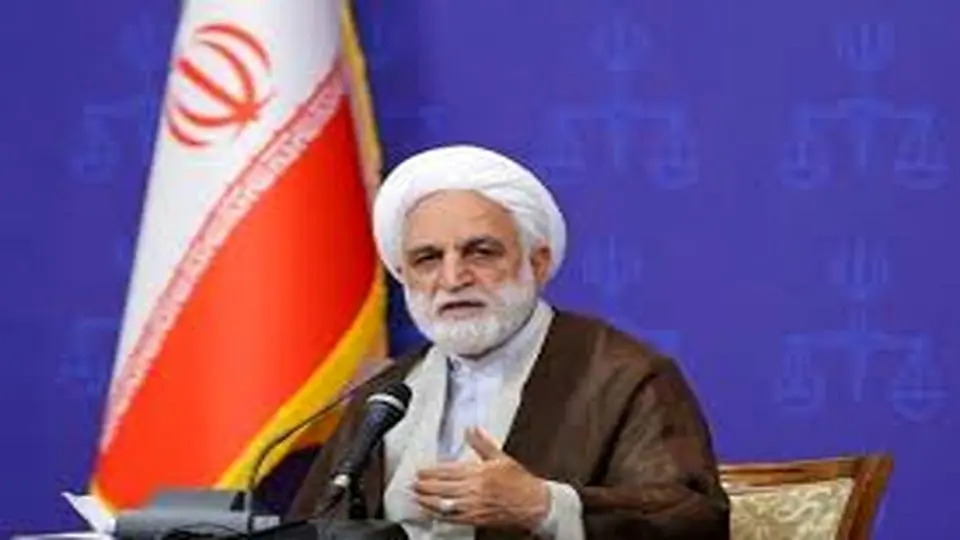 جای هیچ‌گونه مماشاتی با خیانت‌کاران نیست

