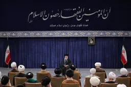 اعضای مجلس خبرگان باید مراقبت کنند که در انتخاب‌های خود اصول ثابت جمهوری اسلامی مورد غفلت قرار نگیرد
