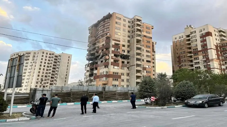 مسئولیت بازسازی جنگ ۱۲ روزه به شهرداری محول شد + ویدئو