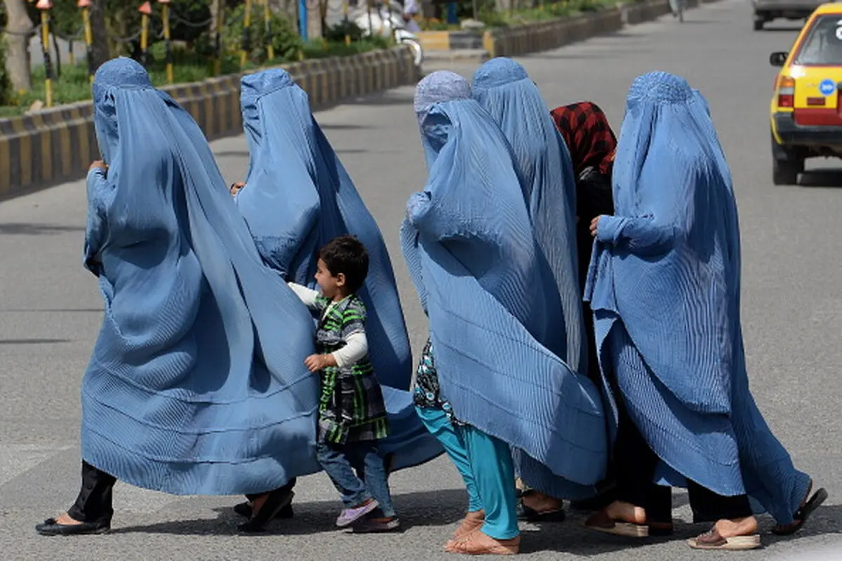 رهبر طالبان: زنان در افغانستان زندگی راحت و مرفهی دارند

