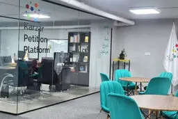 دولت شکایت مستقیمی از «کارزار» نکرده است/ امیدوار به تجدید نظر از سوی مقامات قضایی هستیم