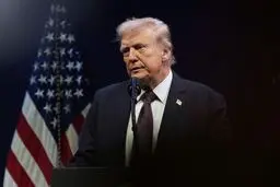 ترامپ: با اپستین دوست نبودم/ اکثریت دموکرات‌ها به جزیره اپستین می‌رفتند