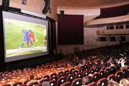 پخش مسابقات جام‌جهانی فوتبال در سینما