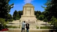 ۱۹ تیرماه ۷۵، سالروز بازدید مقام معظم رهبری از مجموعه فرهنگی و تاریخی آرامگاه فردوسی