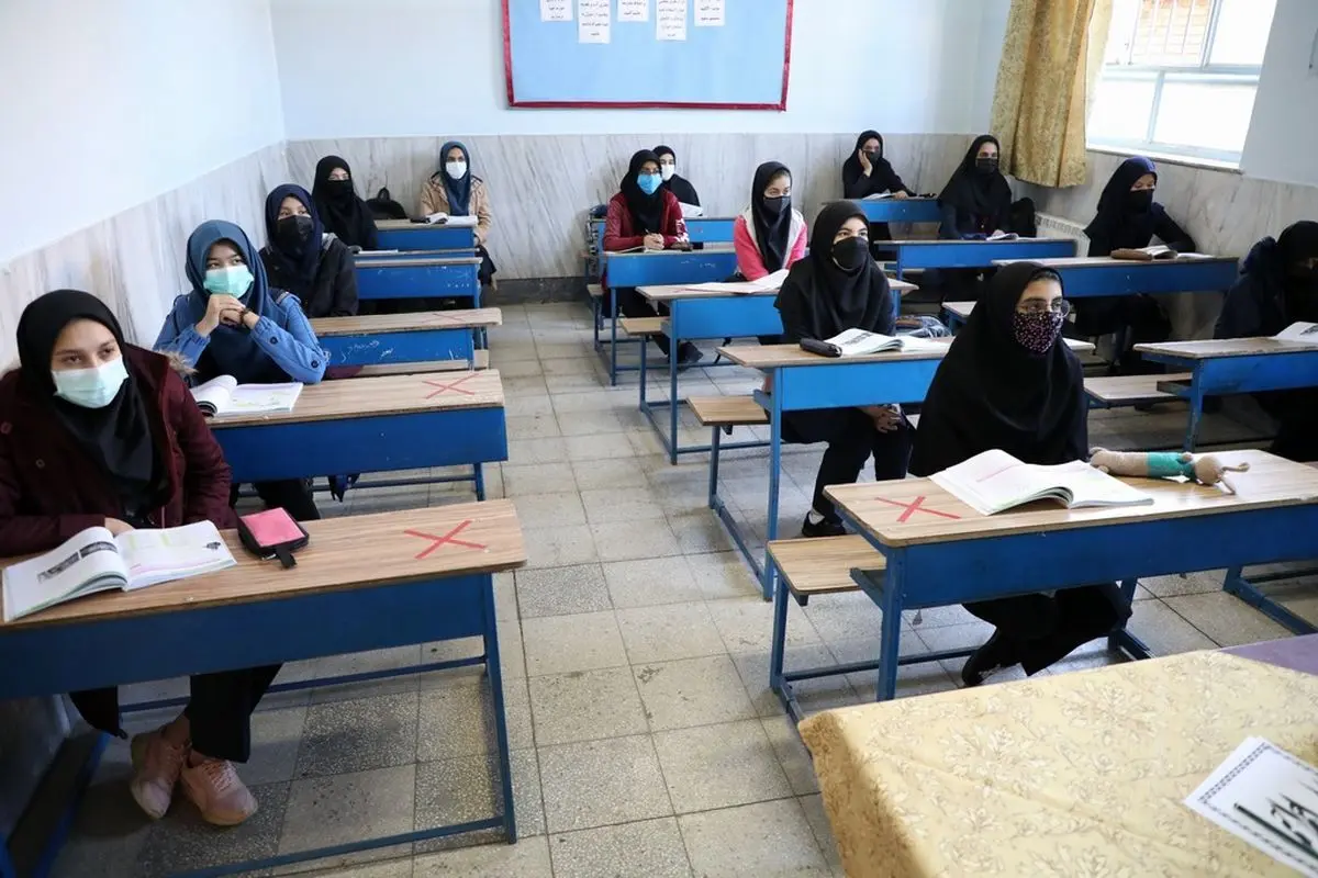 نزدیک‌ترین گزینه‌ها برای نشستن روی صندلی وزارت آموزش و پرورش