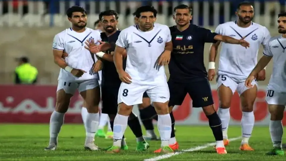 دوئل سخت فصل؛ ملوان برابر گلگهر