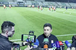 کمای شجاعت امیر قلعه‌نویی