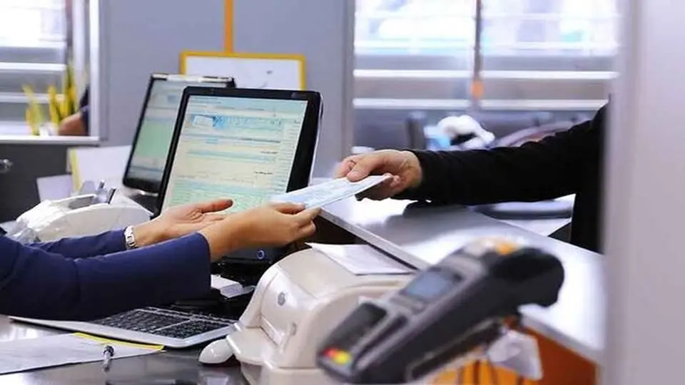 فعالیت ۵۰ درصدی بانکهای تهران برای فردا و پس فردا