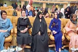 مروری بر جایگاه همسران رؤسای دولت‌ها 
