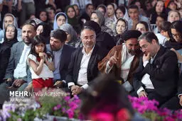 صحنه‌های زیبا از جشنواره گل ارومیه+ عکس
