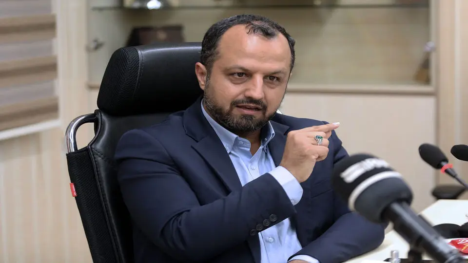 وزیر اقتصاد: مستندات فرارهای مالیاتی به دادستانی تهران ارسال شود