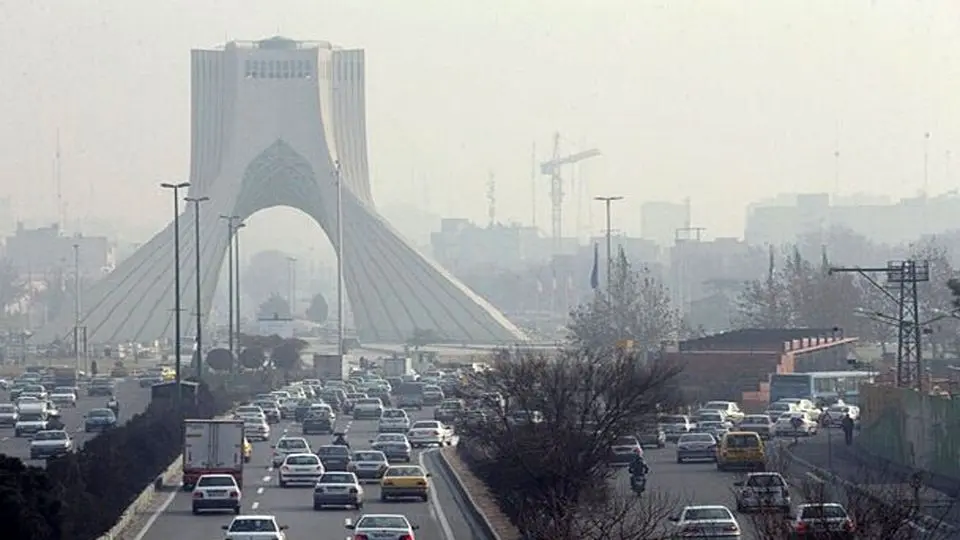 وضعیت هوای تهران بازهم قرمز شد/ عکس