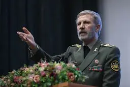 فرمانده ارتش  تاکید کرد : راه رهبر شهید انقلاب،  با عزم و اراده این ملت همچنان جاری خواهد ماند