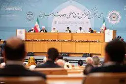 تأکید  بر  وحدت قلوب
