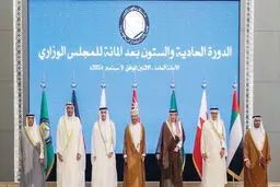 سکه‌های تقلبی همسایگان
