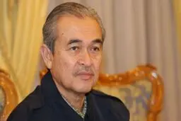 نخست‌ وزیر اسبق مالزی درگذشت

