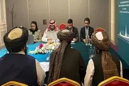 احضار کاردار عربستان از سوی طالبان به دلیل حضور یک زن در جلسه

