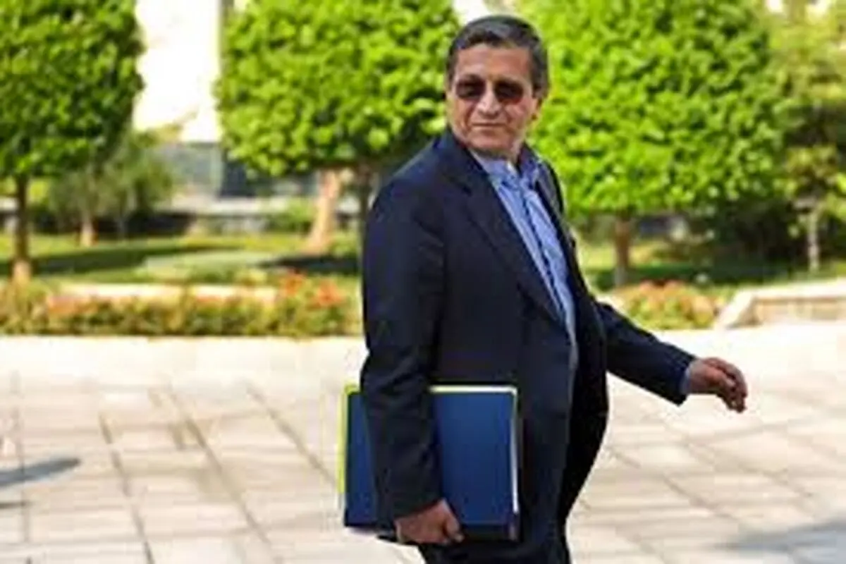 اظهارات تازه همتی پس از جلسه استیضاح، خبرساز شد