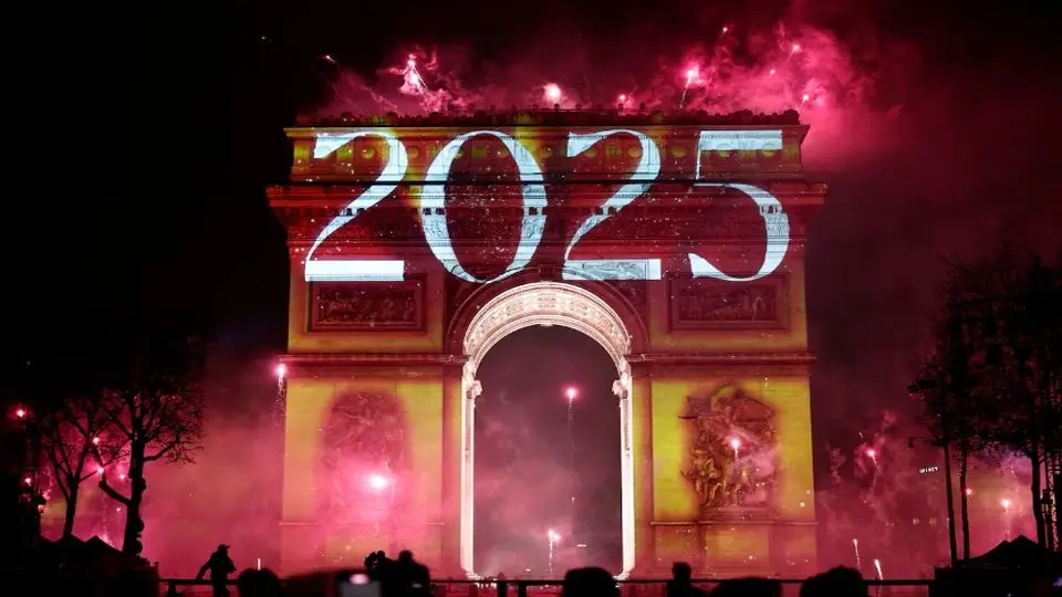 People across world welcome 2025 with spectacular fireworks