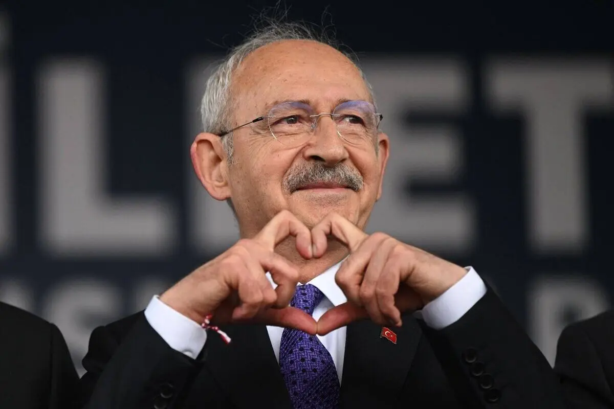 قلیچداراوغلو؛ کتاب‌خوانی که اردوغان را به دور دوم انتخاباتی تاریخی کشاند


