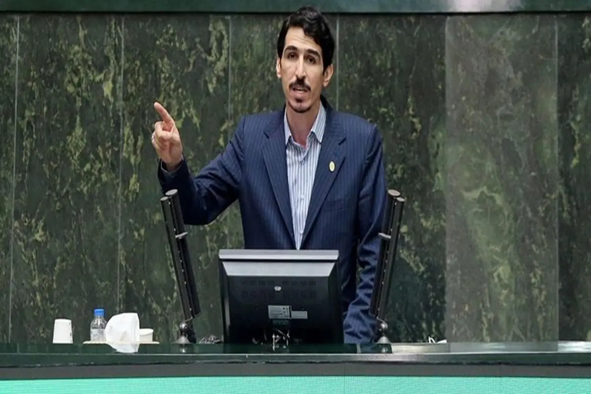 لیست منتشرشده از نمایندگان مخالف خانواده شهدا و ایثارگران جعلی است