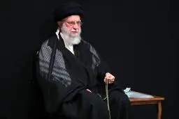 عزاداری اربعین دانشجویان در محضر رهبر انقلاب / عکس
