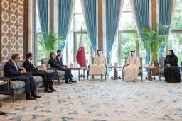 عراقچی با امیر قطر دیدار کرد