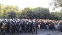 مجلس پذیرفت
