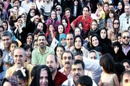 ۲۱ میلیون جمعیت جوان تا اسفند سال ۱۴۰۱/ دهه شصتی‌ها از سن جوانی گذشتند ۵ میلیون زن و ۸ میلیون مرد مجرد