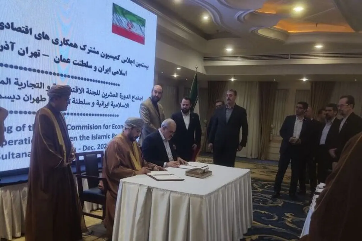 Iran, Oman call for using nat’l currencies in mutual trade