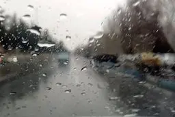 جاده های خراسان رضوی مه آلود و لغزنده است