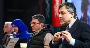 این فیلم‎ دنبال اتهام زدن به اشخاص نیست