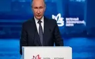 Putin slams US sanctions, calls them threat to entire world