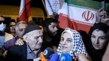 تصاویری از استقبال از «مهدیه اسفندیاری» در راه آهن تهران 