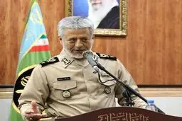 تلاش‌ها برای انحلال ارتش به روایت امیر سیاری

