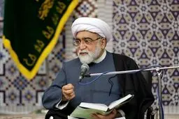 روحانیت وظیفه‌ ندارد عمامه و لباس امام زمان را خرج اشتباهات مسئولان کند
