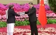 سفیر طالبان در چین استوارنامه خود را به شی جین پینگ تقدیم کرد

