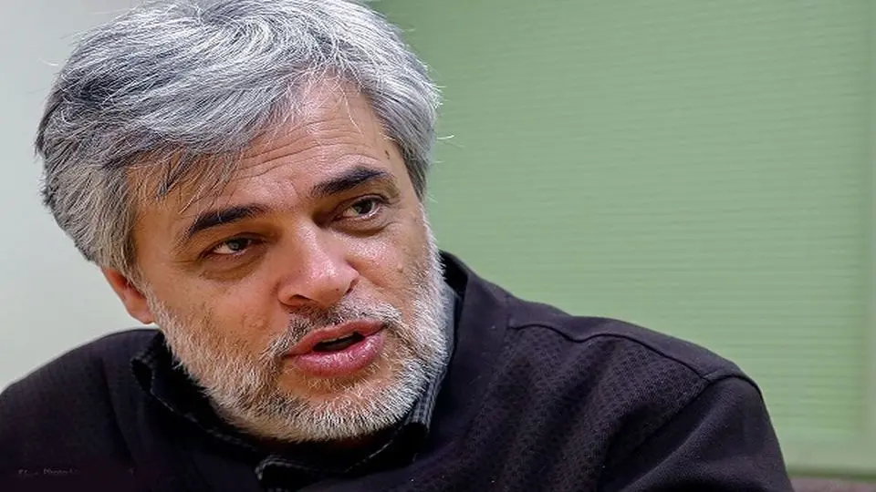پیشنهاد محمد مهاجری : به جای پخش صداوسیمای آدمهای بیسواد ، عقدهای برفک پخش کرد!