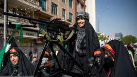 حضور زنان با سلاح نظامی در رزمایش بزرگ «دختران جان‌فدای ایران» + عکس