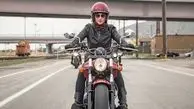 جزییات صدور گواهینامه موتورسیکلت برای زنان/ فیلم