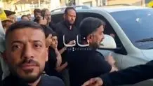 حضور مقتدی صدر در بین تشییع‌کنندگان رهبر شهید در نجف + ویدئو
