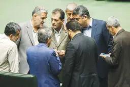 چالش وعده‌ها
